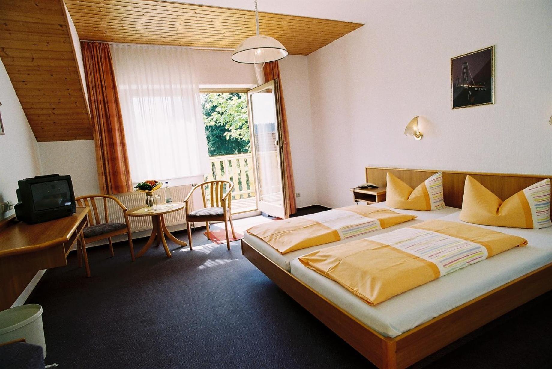 Hotel Zum Schneekopf "Garni" Gehlberg Dış mekan fotoğraf
